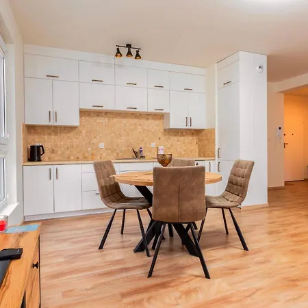 Apartment By The Forest