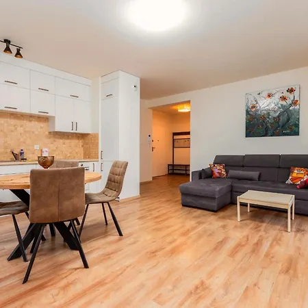 By The Forest Apartment