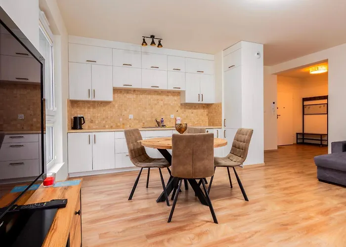 Апартаменти By The Forest